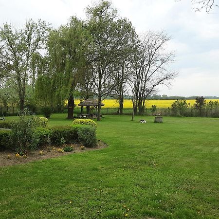 Herberg Tisza Tiszababolna Екстер'єр фото