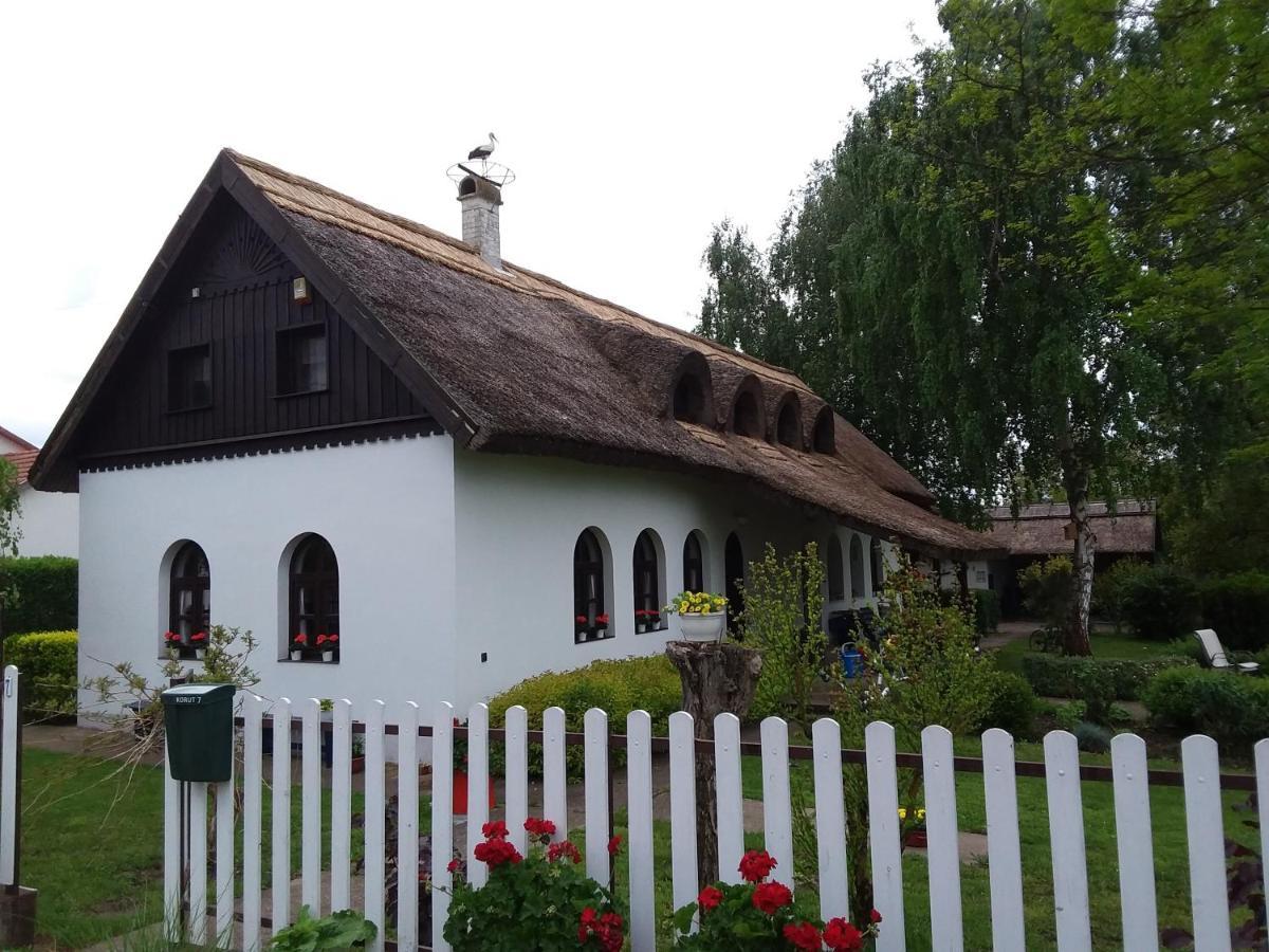 Bed and Breakfast Herberg Tisza Tiszababolna Екстер'єр фото