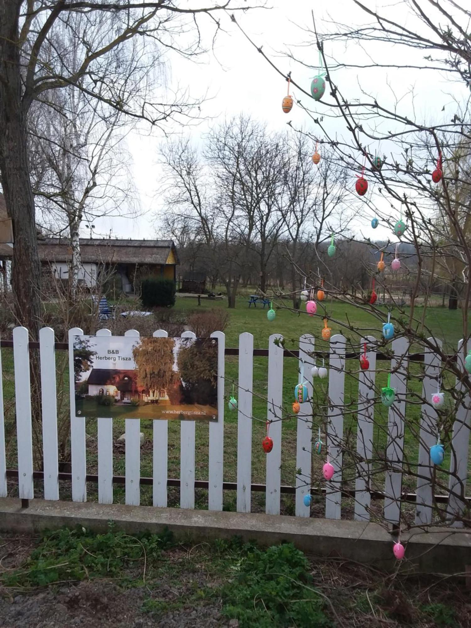 Herberg Tisza Tiszababolna Екстер'єр фото